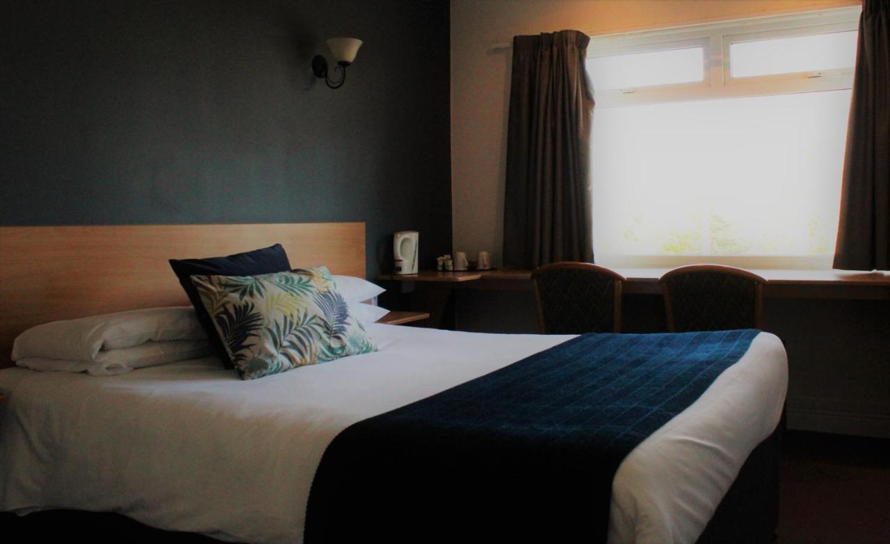 The Town & Country Lodge Dundry Dış mekan fotoğraf