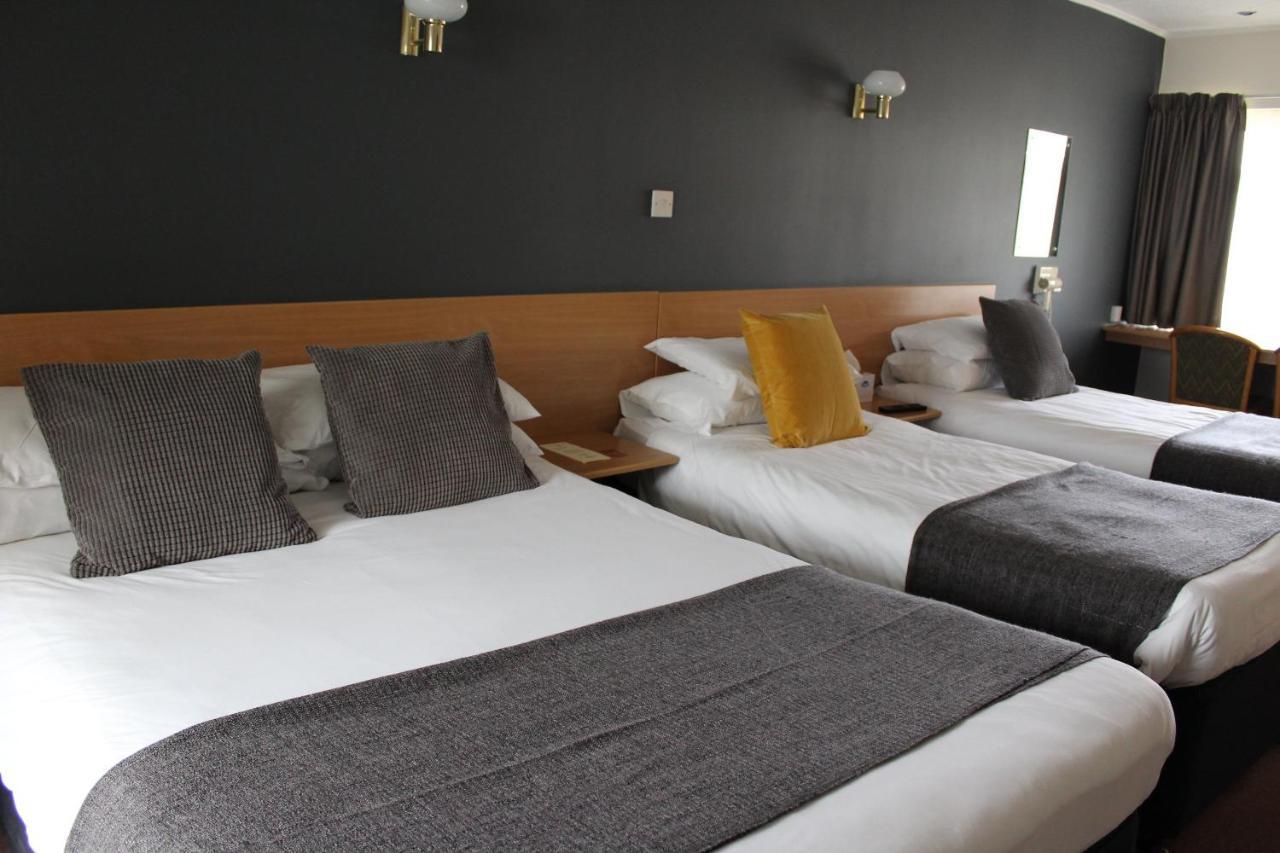 The Town & Country Lodge Dundry Dış mekan fotoğraf