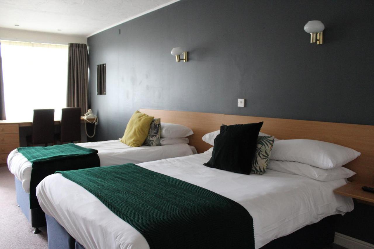 The Town & Country Lodge Dundry Dış mekan fotoğraf