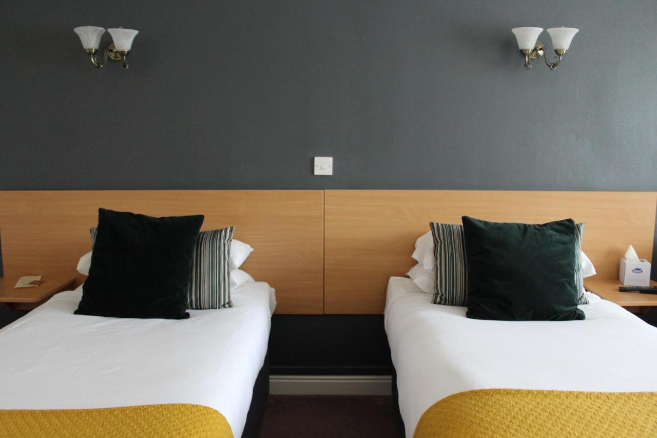 The Town & Country Lodge Dundry Dış mekan fotoğraf