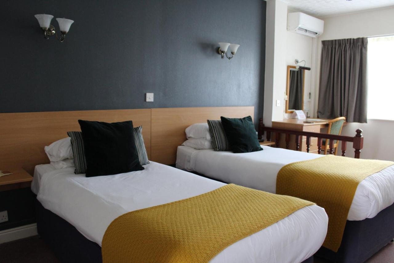 The Town & Country Lodge Dundry Dış mekan fotoğraf