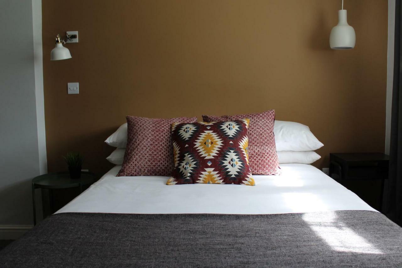 The Town & Country Lodge Dundry Dış mekan fotoğraf